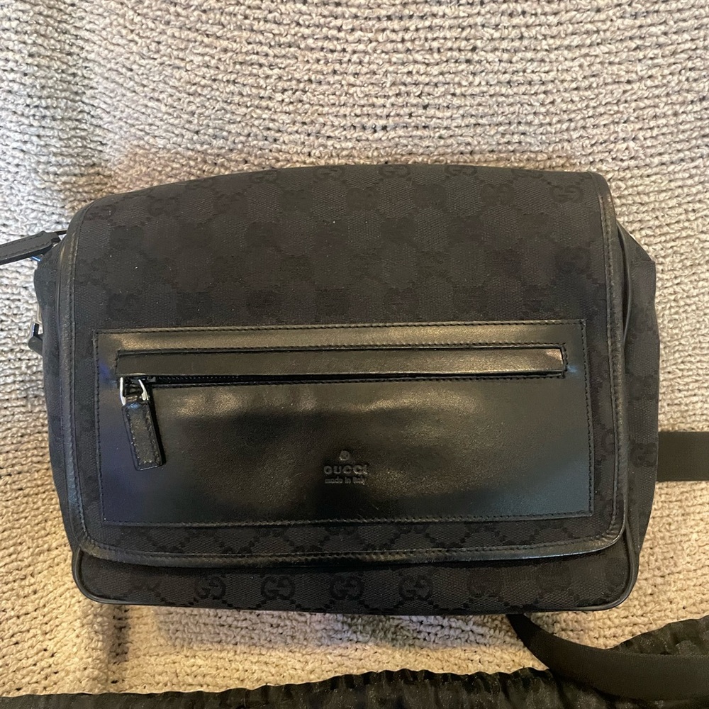 Gucci Black GG Canvas and Leather Crossbody Bag